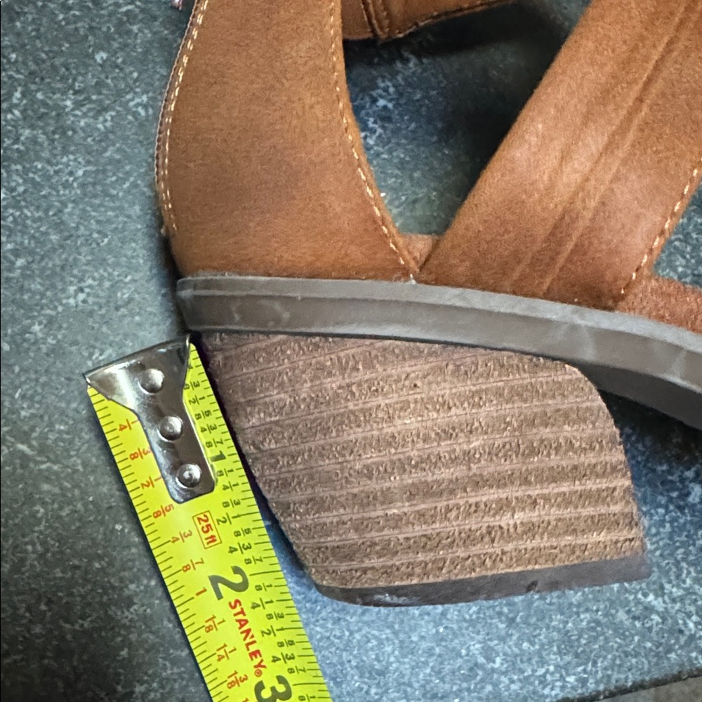 Strappy Heeled Sandals - Picture 7 of 7